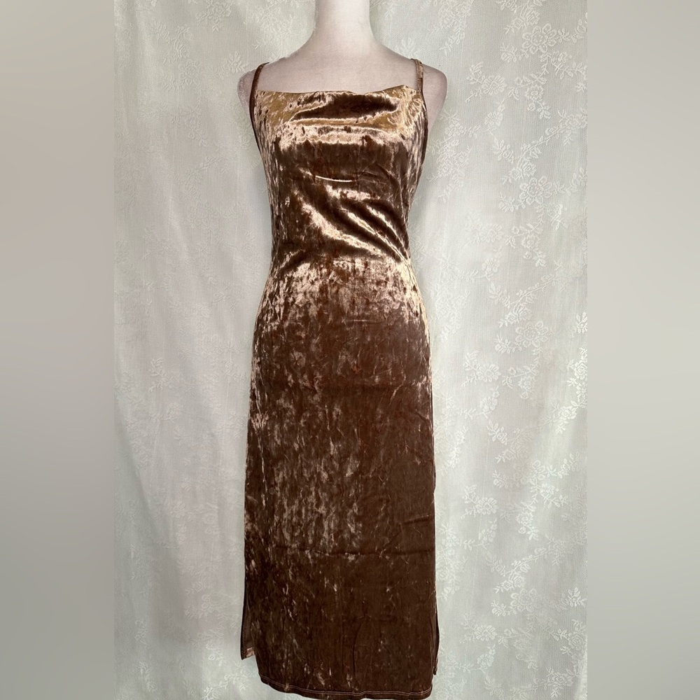 brown~S,M